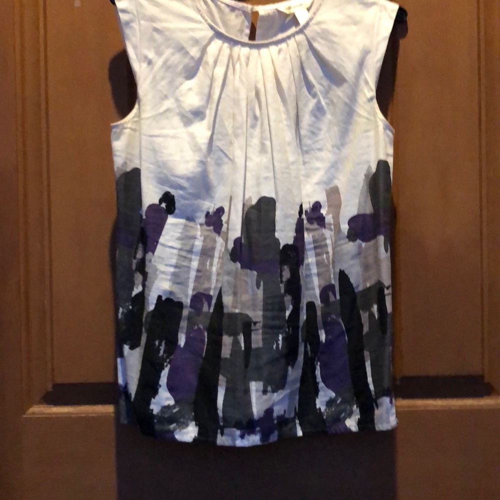 Banana Republic off-white top